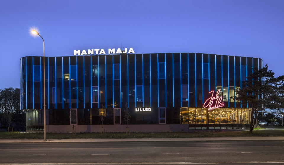 Manta Maja business building